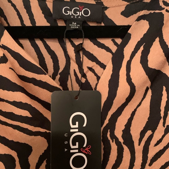 Zebra with a twist!! - Picture 2 of 3